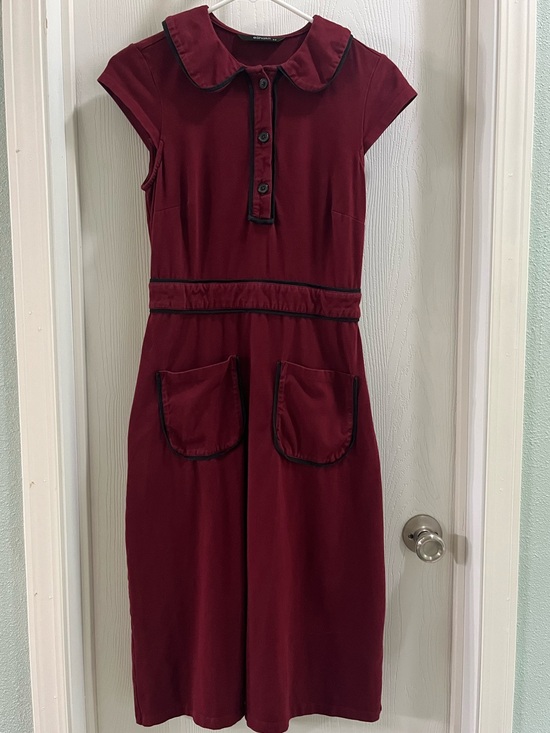 eshakti Dresses & Skirts - Maroon Knit Dress